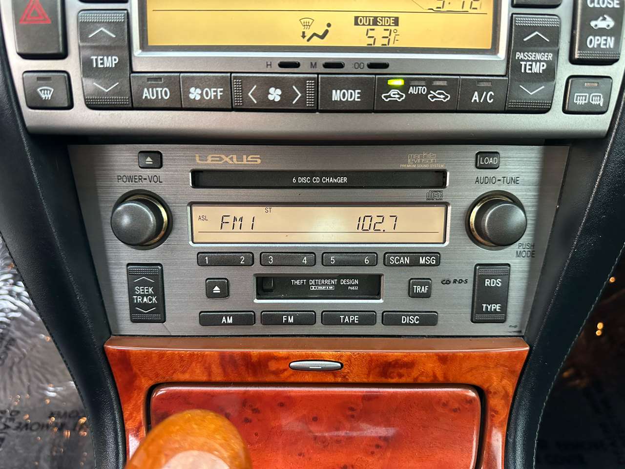 Lexus SC 430 2dr Convertible 2003