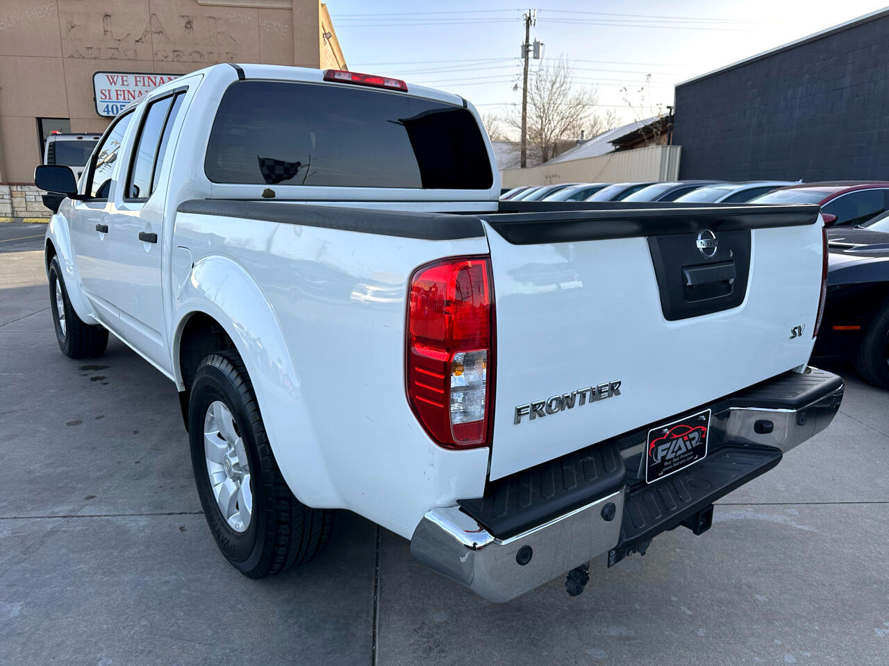 Nissan Frontier 2WD Crew Cab SWB Auto SV 2013