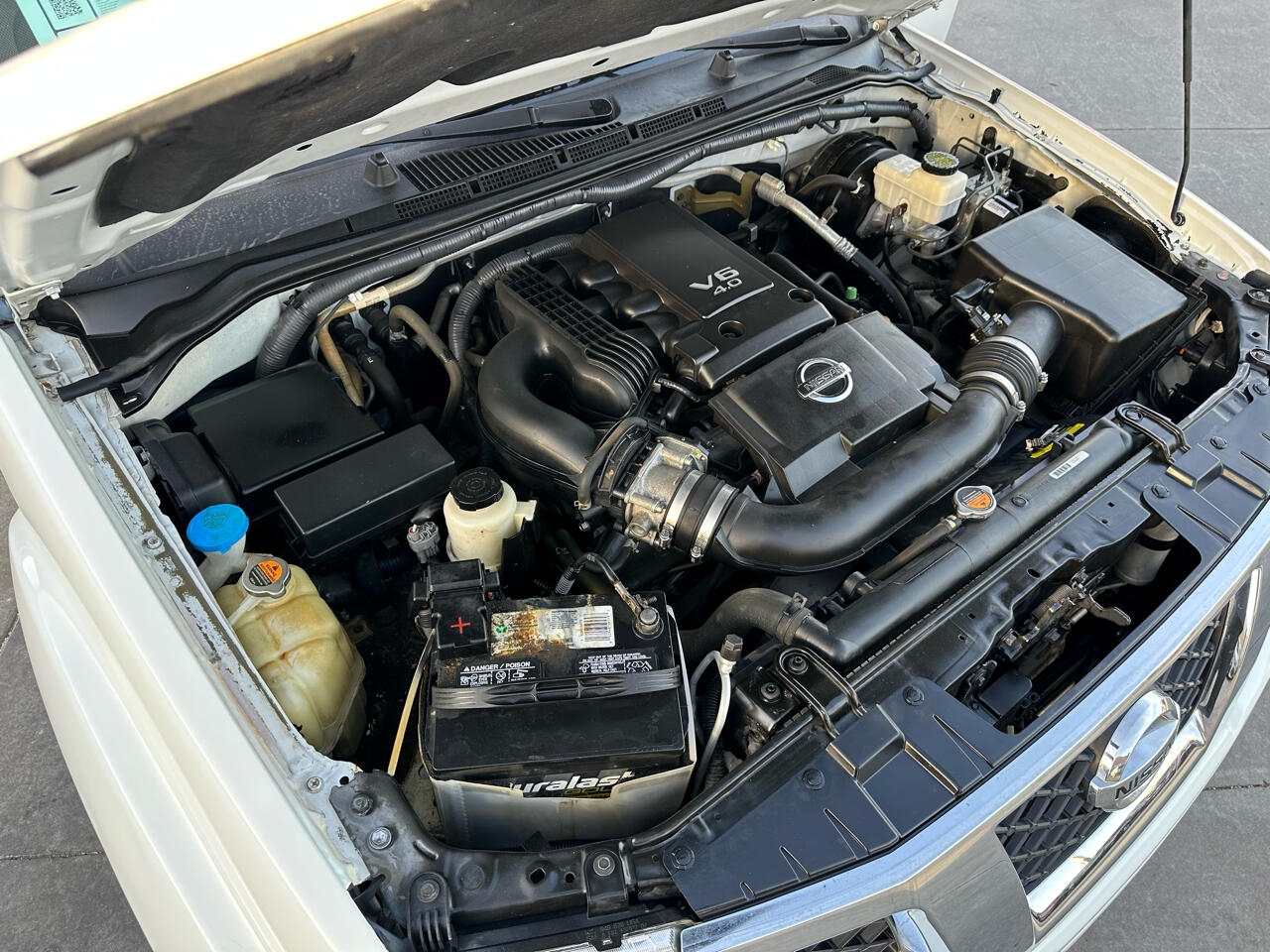 Nissan Frontier 2WD Crew Cab SWB Auto SV 2013