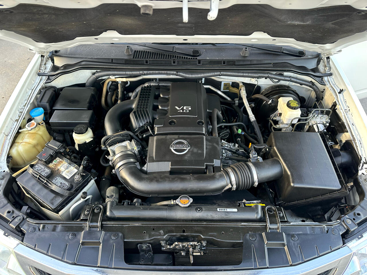 Nissan Frontier 2WD Crew Cab SWB Auto SV 2013