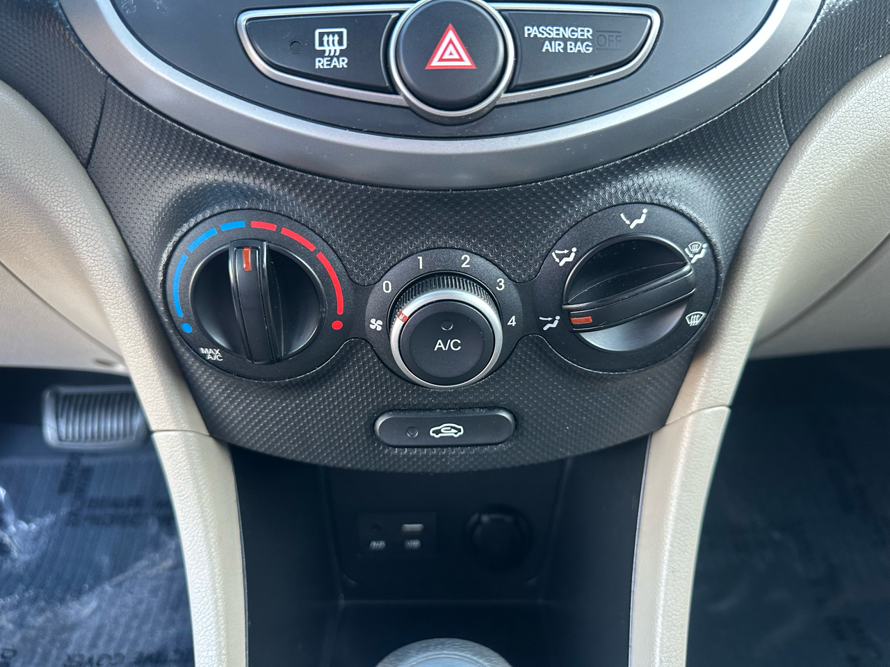 Hyundai Accent Value Edition Sedan Auto 2017