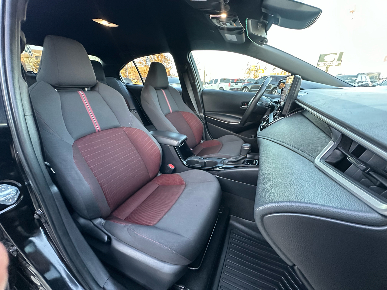 Toyota Corolla SE CVT (Natl) 2024