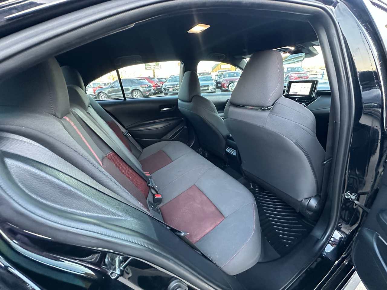 Toyota Corolla SE CVT (Natl) 2024