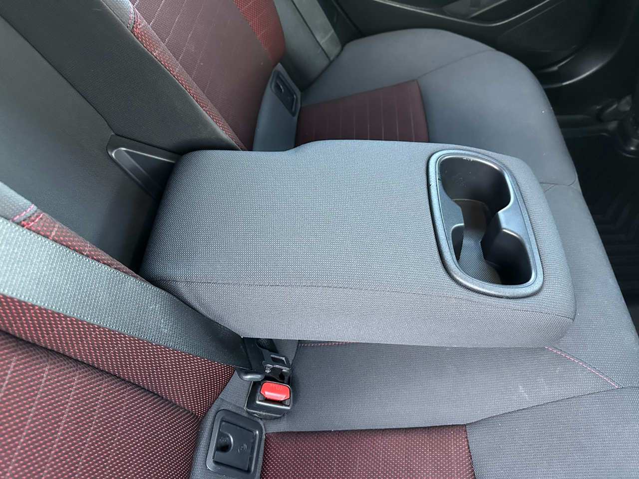 Toyota Corolla SE CVT (Natl) 2024