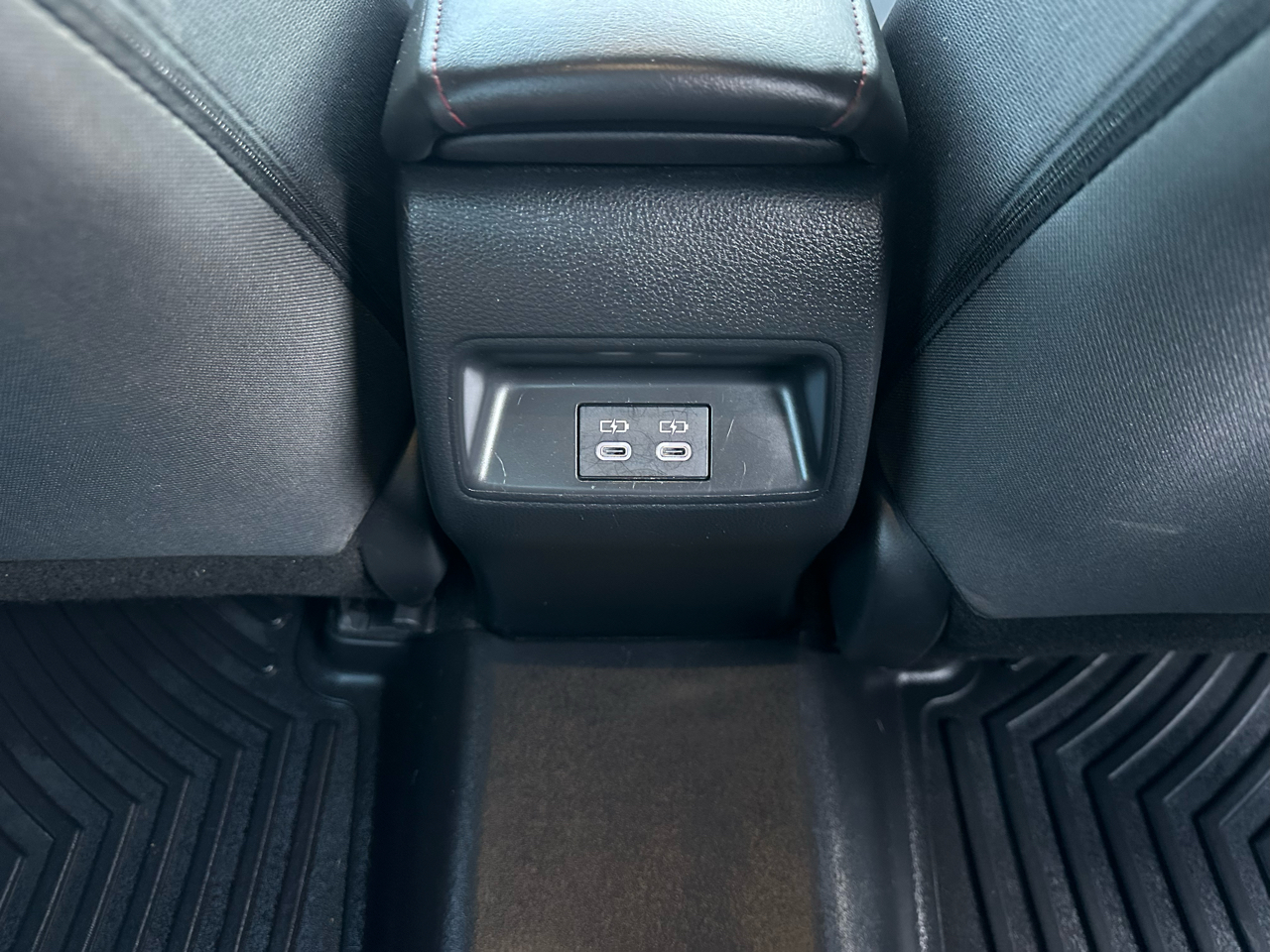 Toyota Corolla SE CVT (Natl) 2024