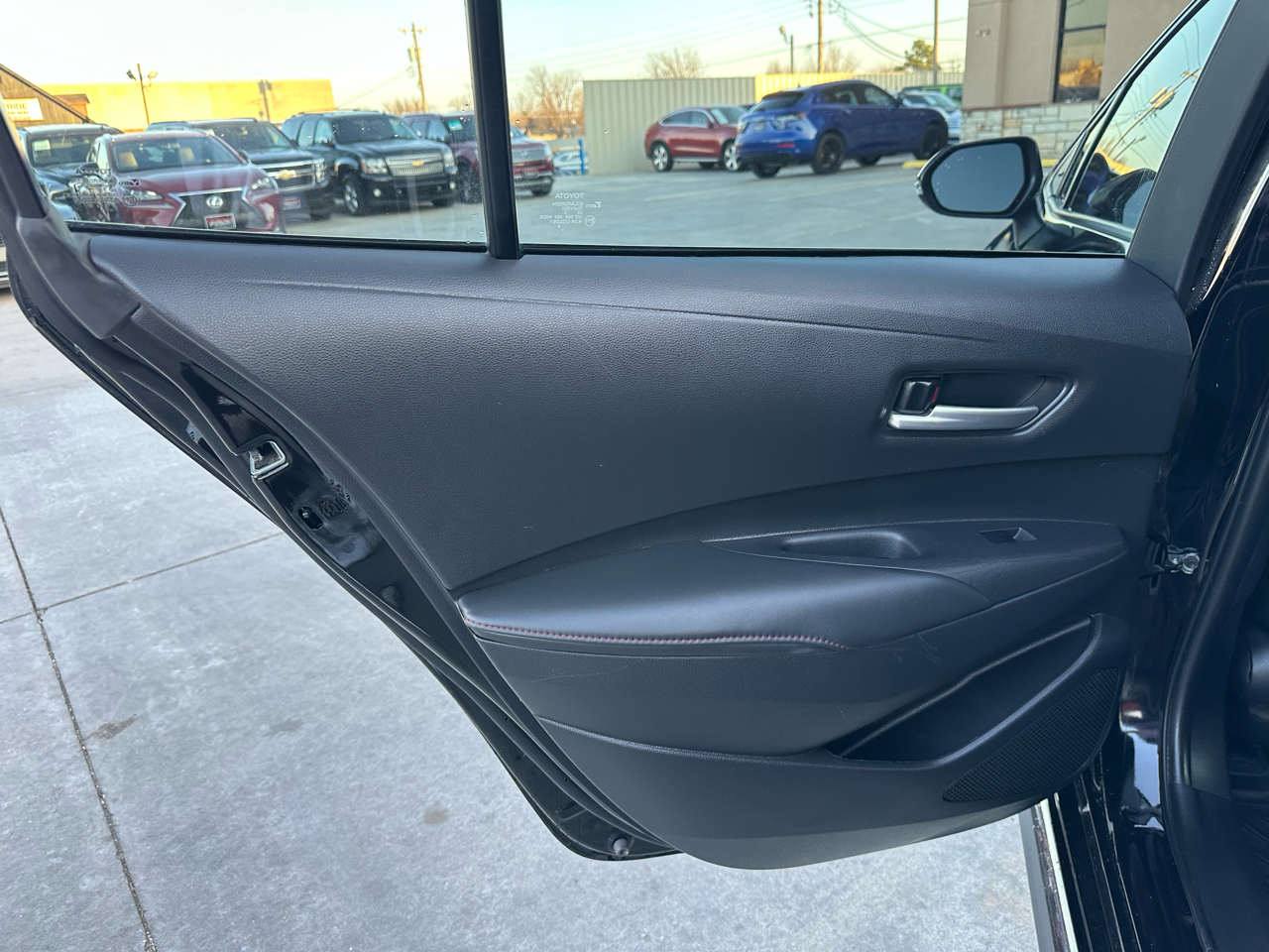 Toyota Corolla SE CVT (Natl) 2024