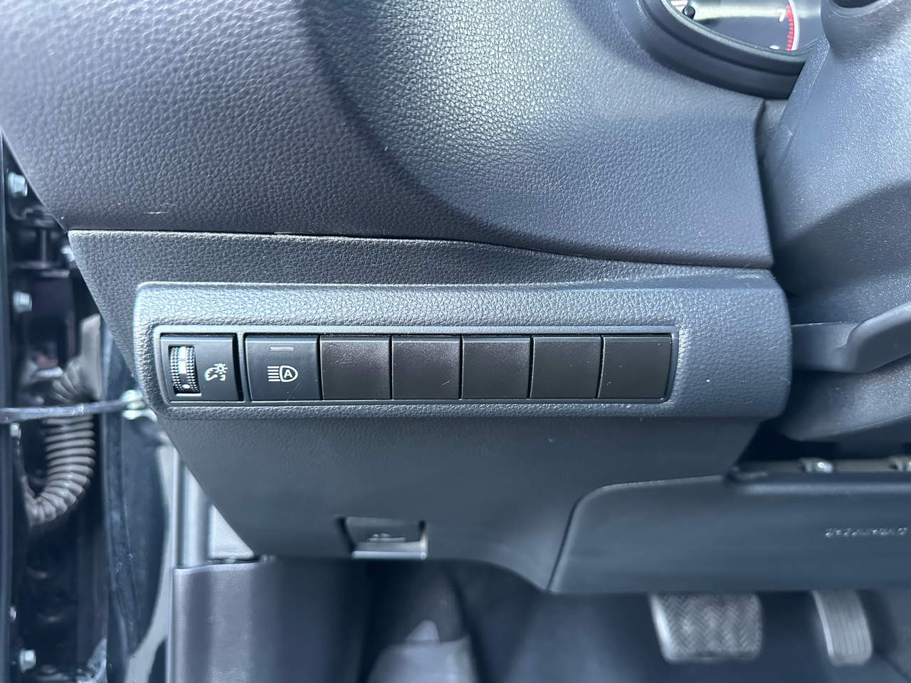 Toyota Corolla SE CVT (Natl) 2024