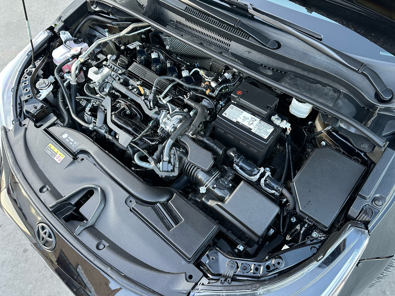 Toyota Corolla SE CVT (Natl) 2024