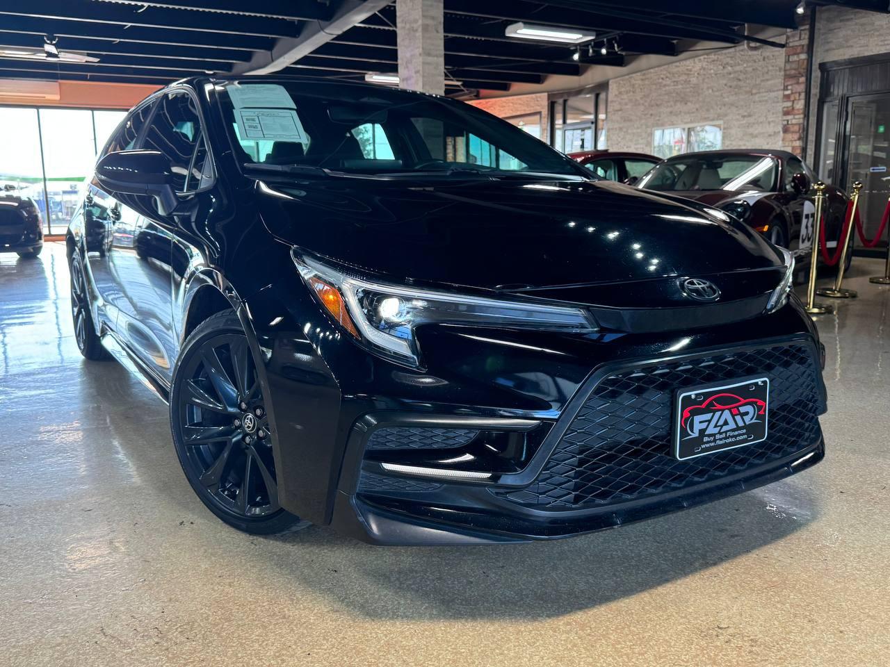 Toyota Corolla SE CVT (Natl) 2024