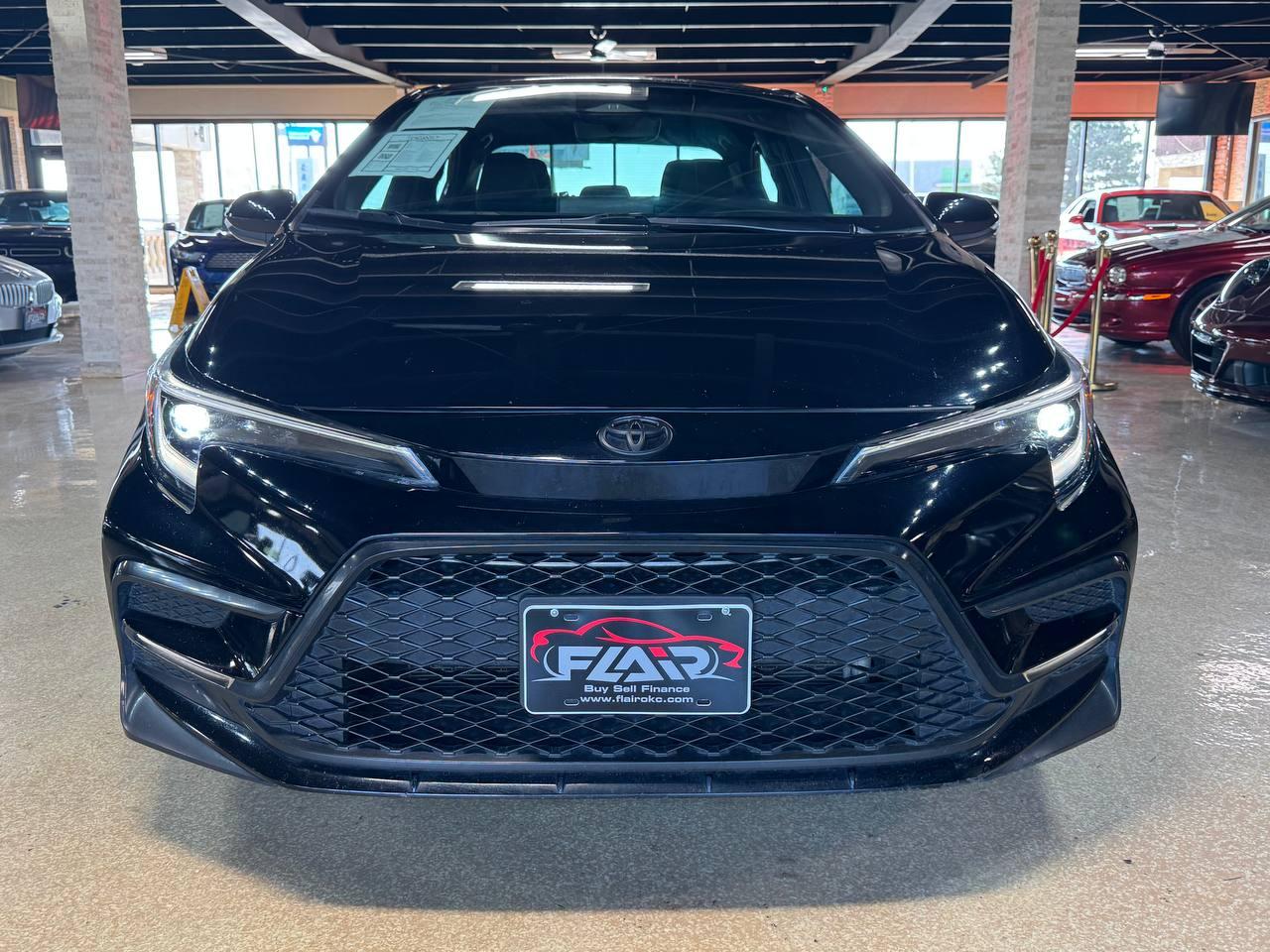 Toyota Corolla SE CVT (Natl) 2024