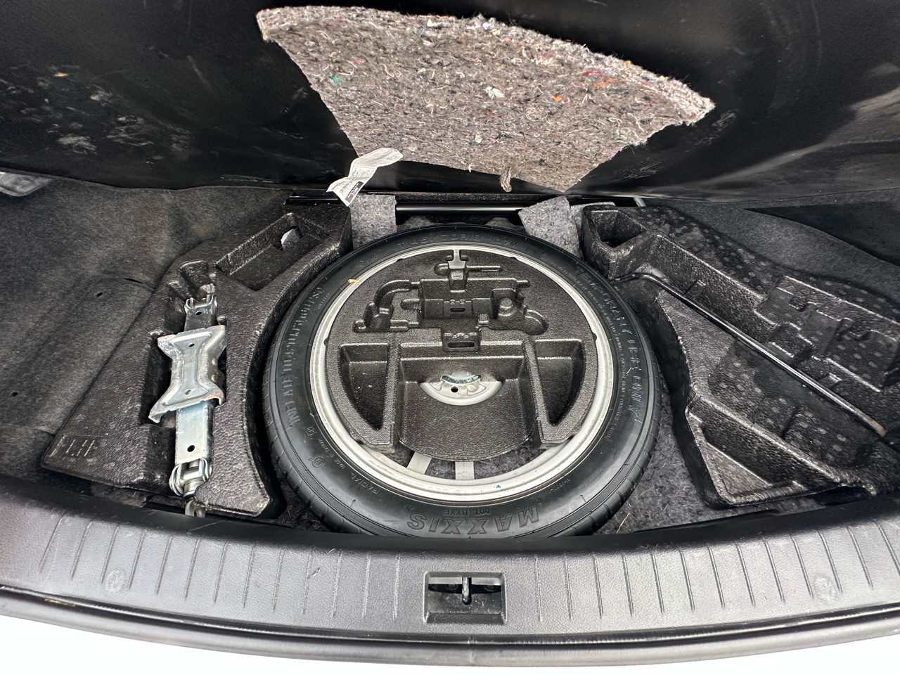 Infiniti Q50 4dr Sdn 2.0t Premium RWD 2016