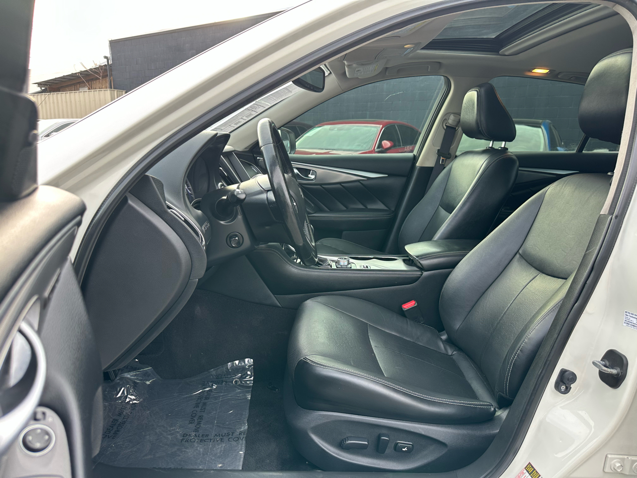 Infiniti Q50 4dr Sdn 2.0t Premium RWD 2016