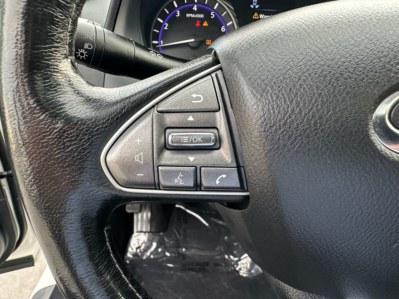 Infiniti Q50 4dr Sdn 2.0t Premium RWD 2016