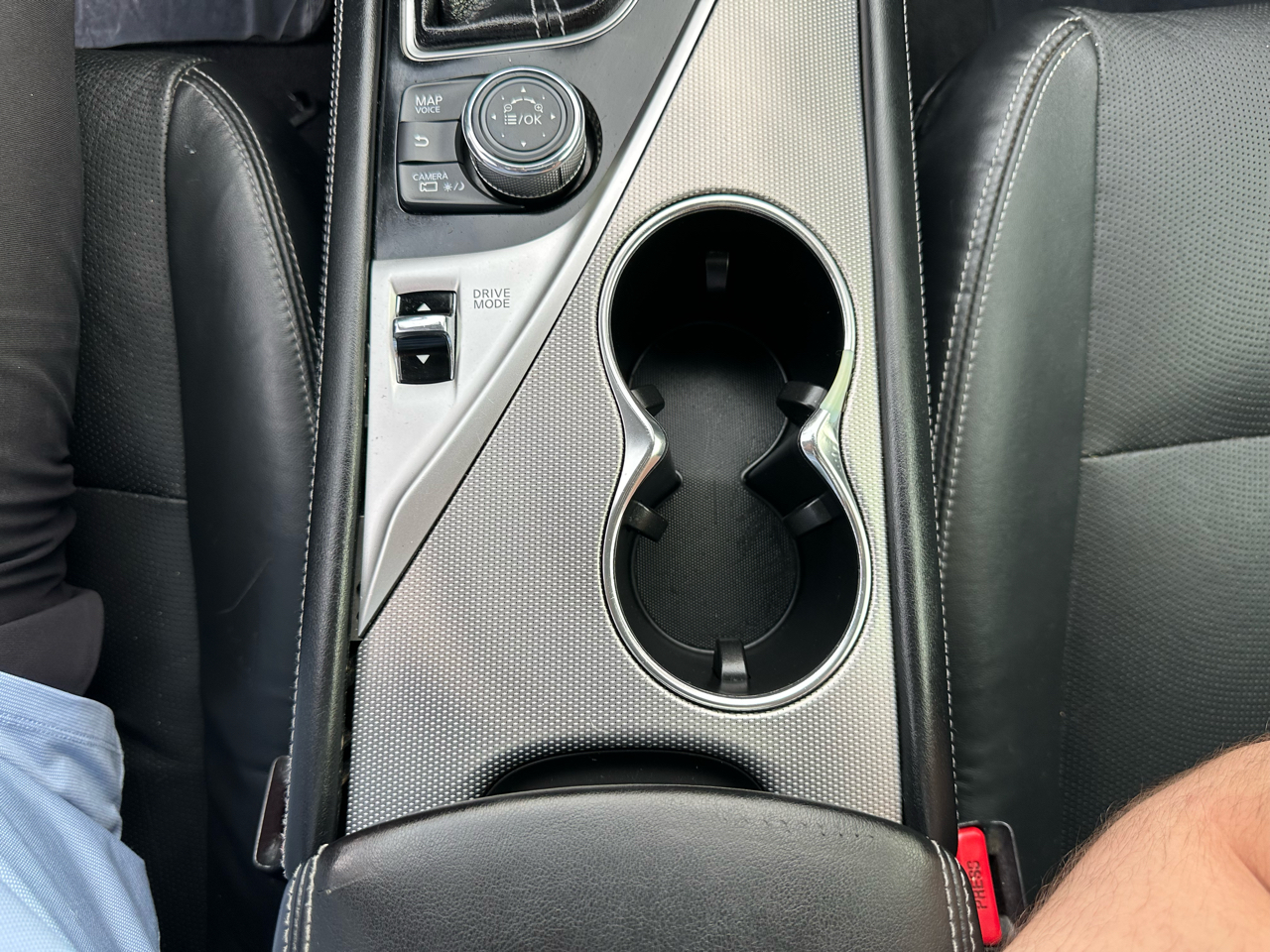 Infiniti Q50 4dr Sdn 2.0t Premium RWD 2016