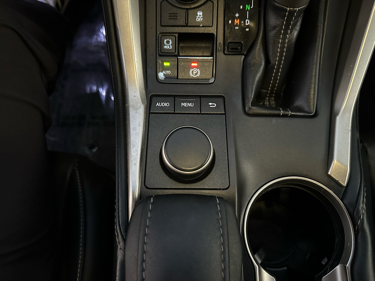 Lexus NX 200t FWD 4dr 2016