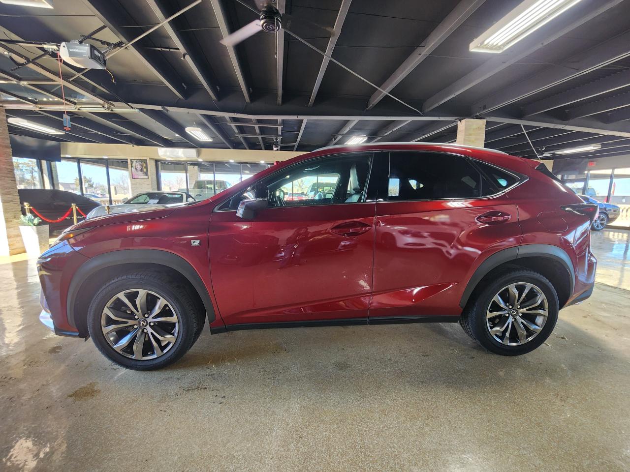 Lexus NX 200t FWD 4dr 2016