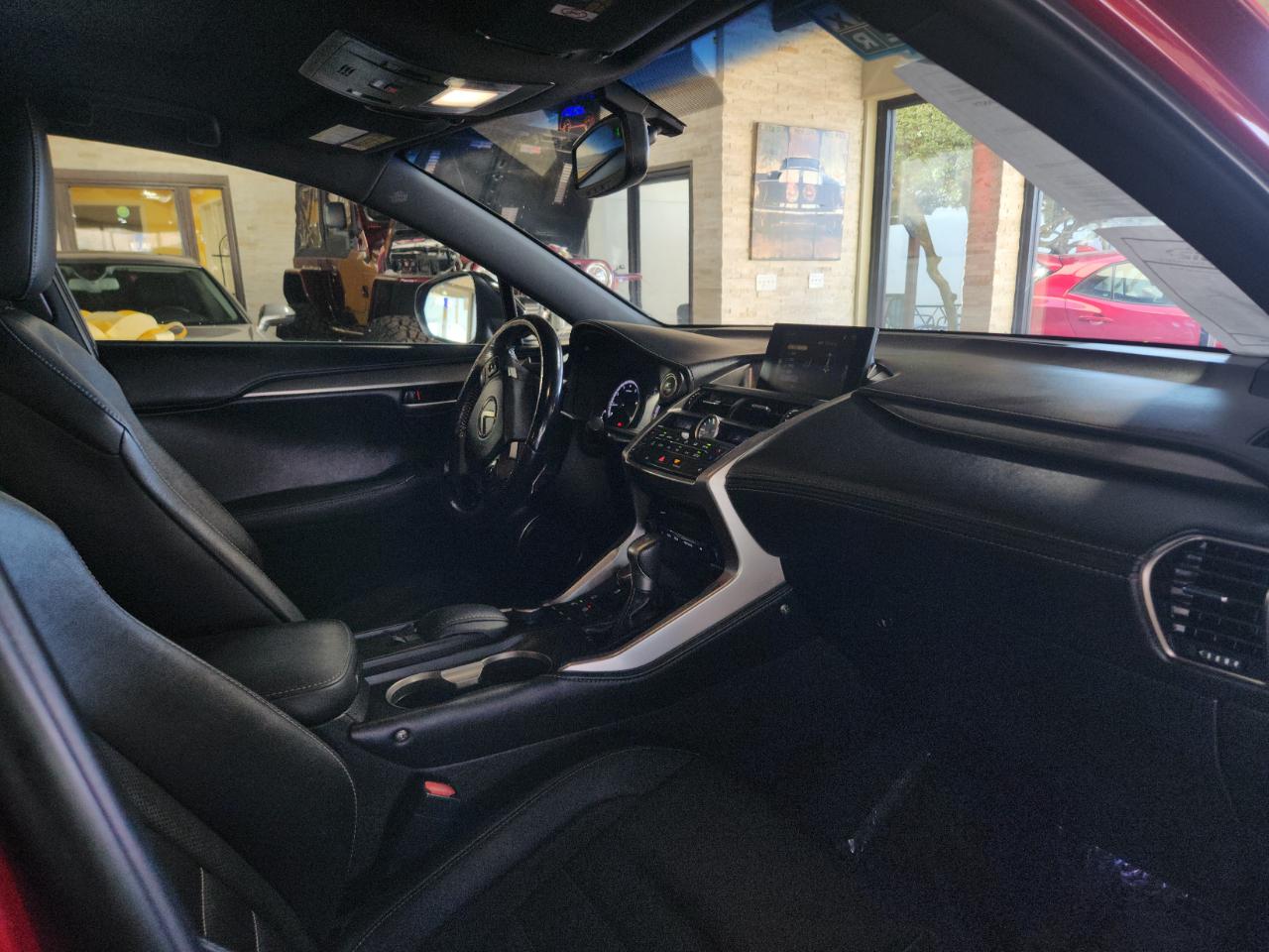 Lexus NX 200t FWD 4dr 2016