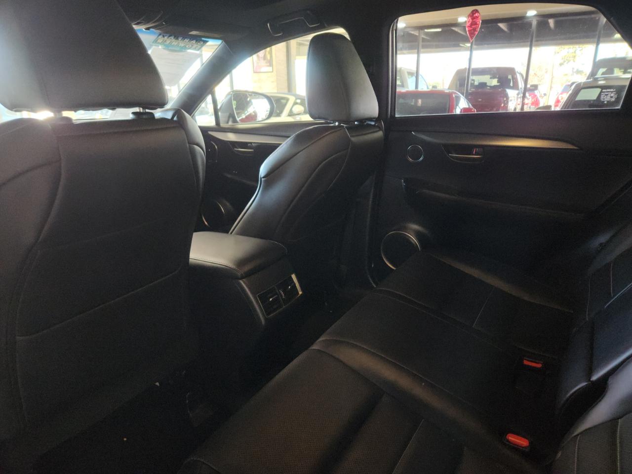 Lexus NX 200t FWD 4dr 2016