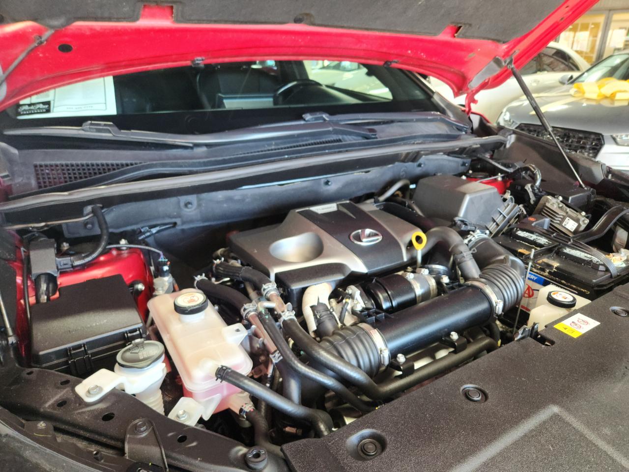 Lexus NX 200t FWD 4dr 2016