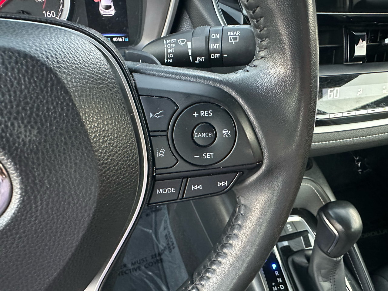 Toyota Corolla Hatchback SE CVT (Natl) 2022