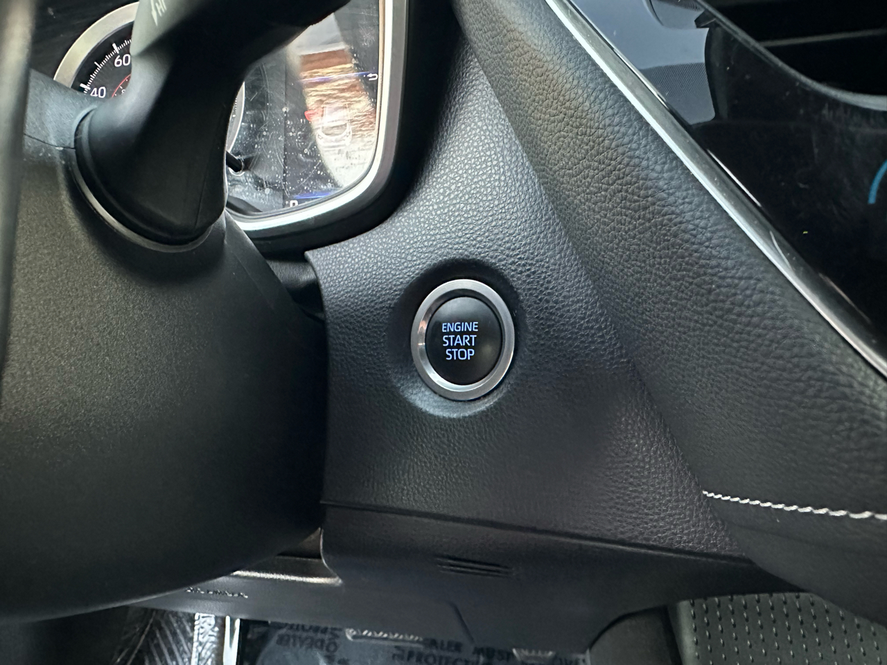 Toyota Corolla Hatchback SE CVT (Natl) 2022