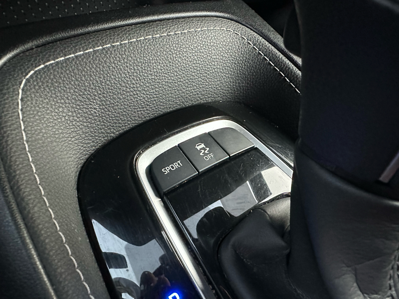 Toyota Corolla Hatchback SE CVT (Natl) 2022