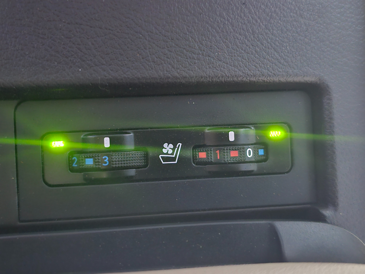 Lexus RX 350 FWD 4dr 2012