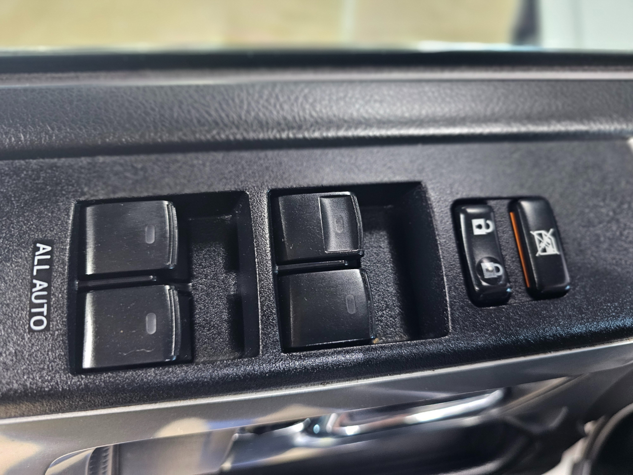 Toyota 4Runner RWD 4dr V6 SR5 (Natl) 2016