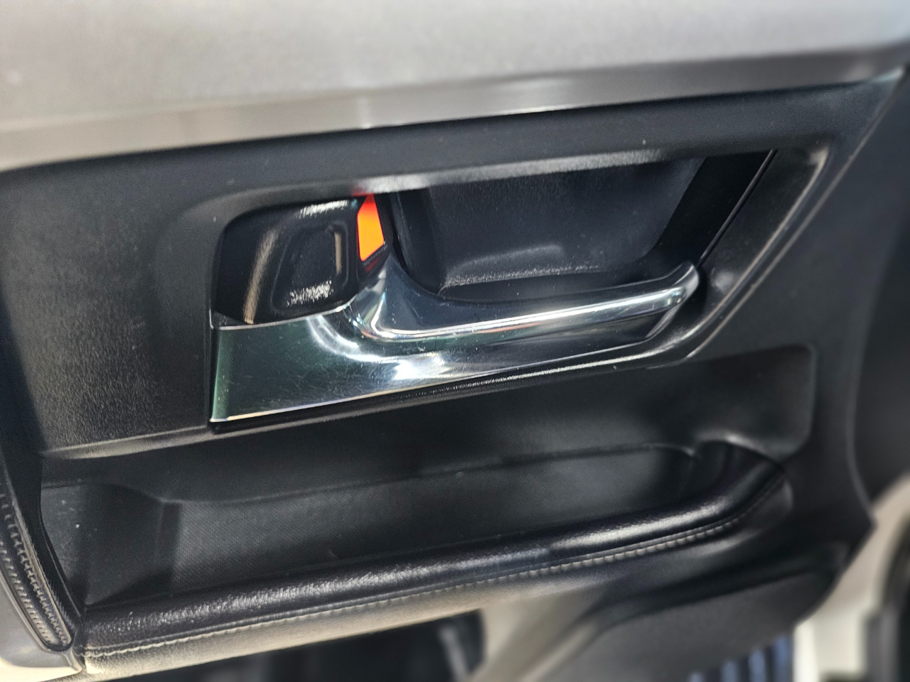 Toyota 4Runner RWD 4dr V6 SR5 (Natl) 2016