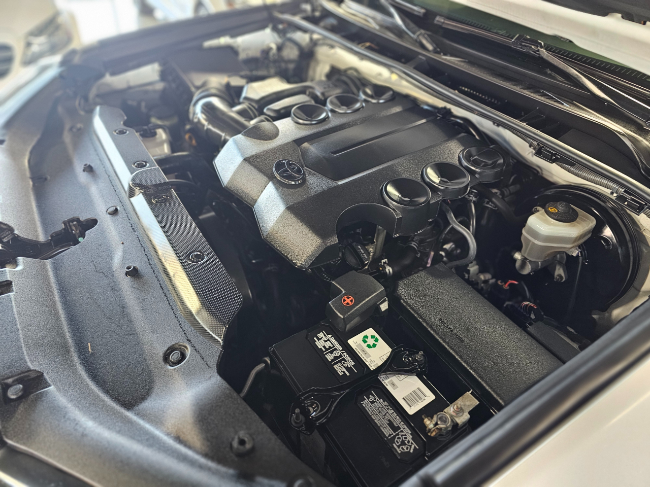 Toyota 4Runner RWD 4dr V6 SR5 (Natl) 2016