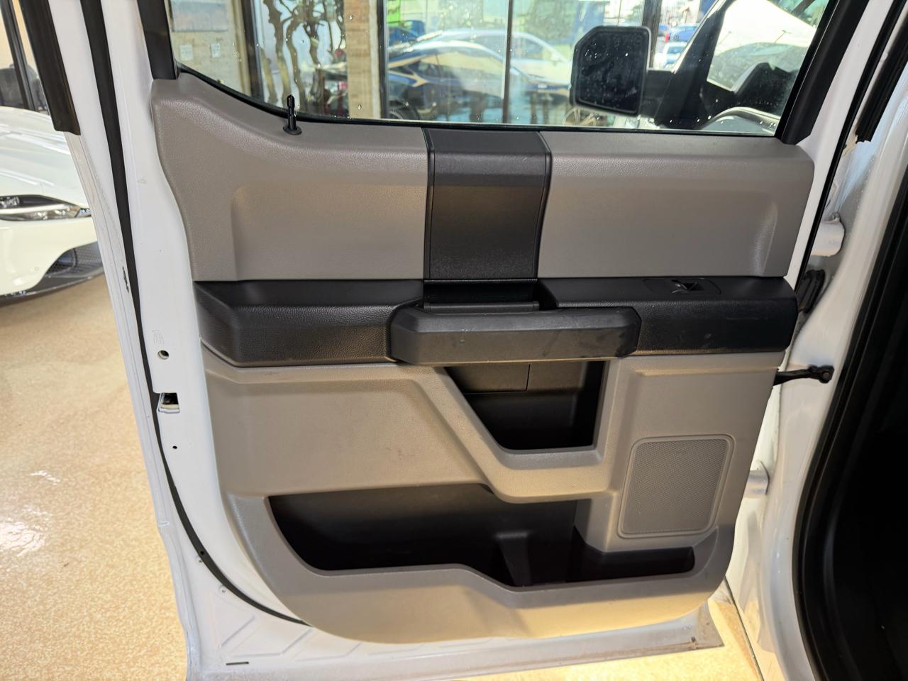 Ford F-150 XL 4WD SuperCrew 5.5' Box 2018