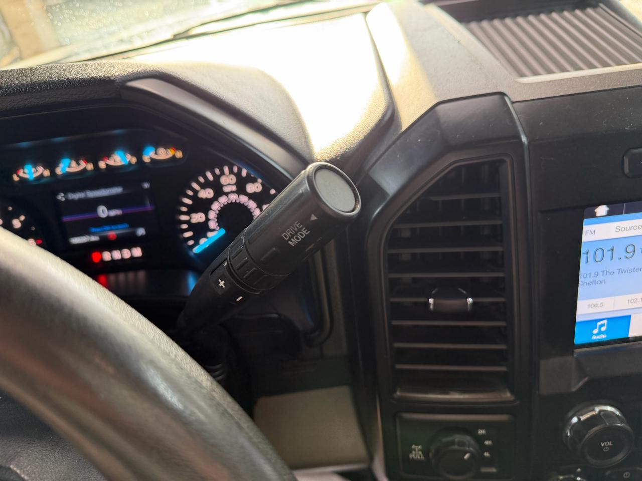 Ford F-150 XL 4WD SuperCrew 5.5' Box 2018