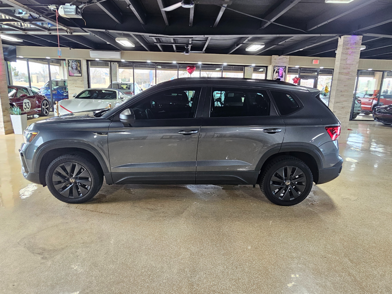 Volkswagen Taos S FWD 2022