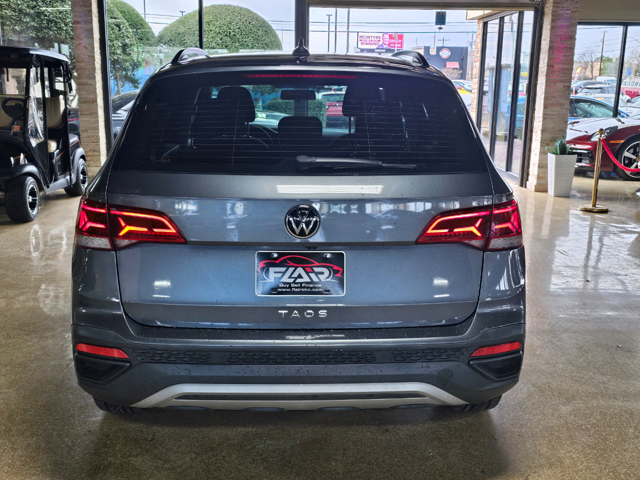 Volkswagen Taos S FWD 2022