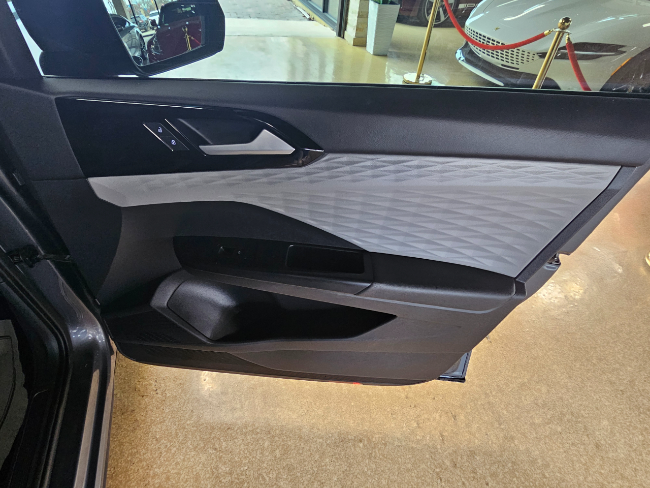 Volkswagen Taos S FWD 2022