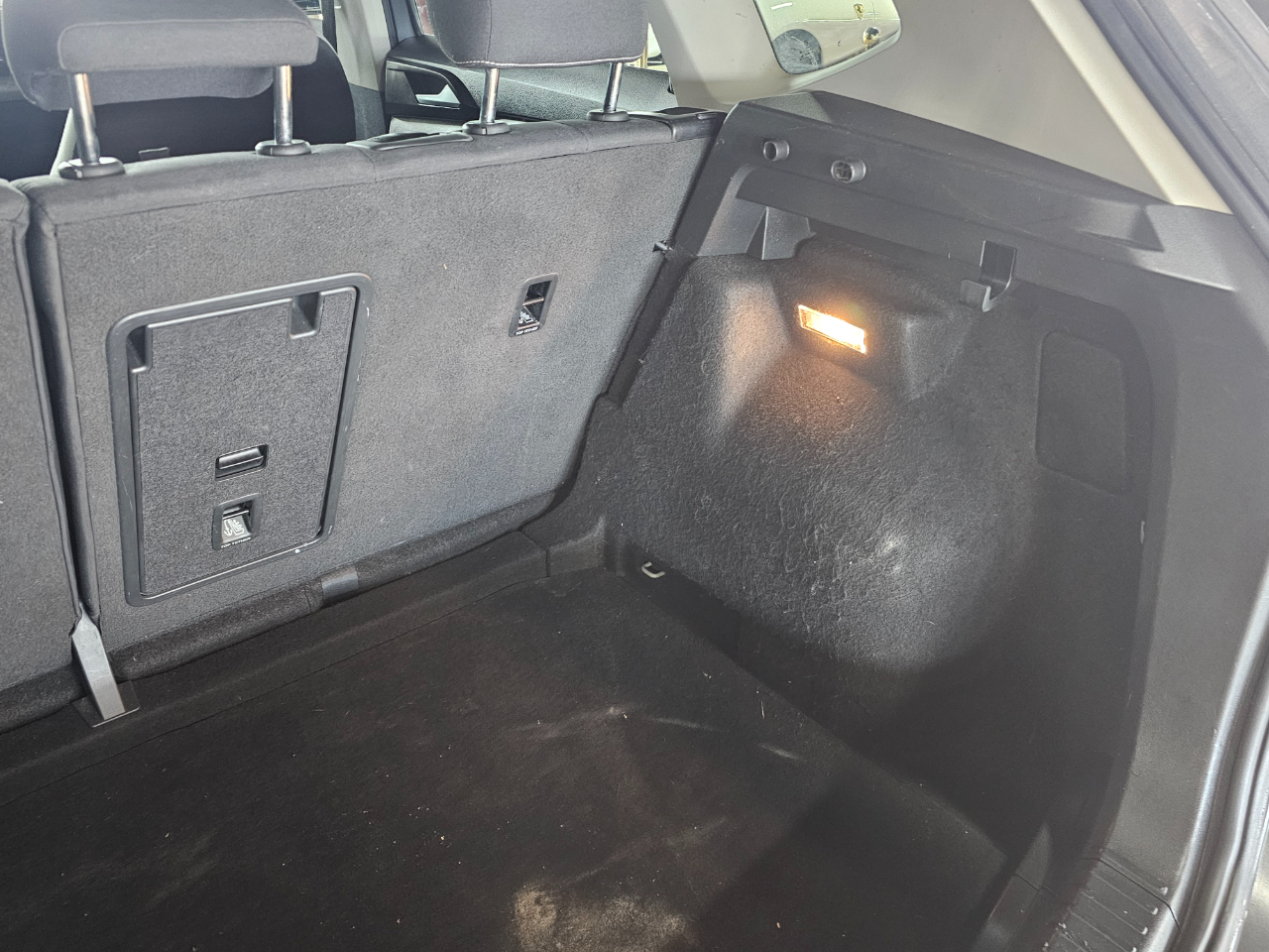 Volkswagen Taos S FWD 2022