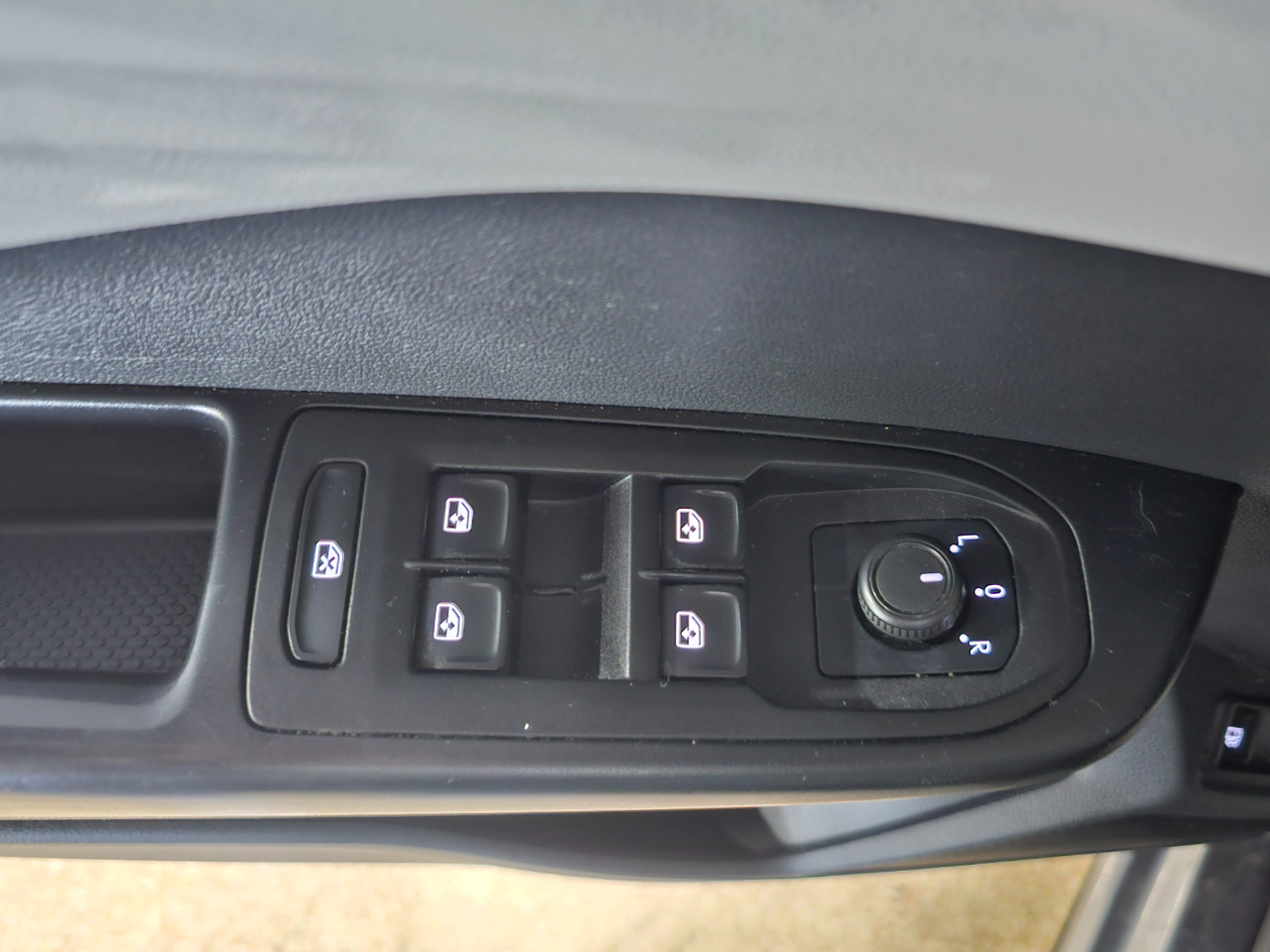 Volkswagen Taos S FWD 2022