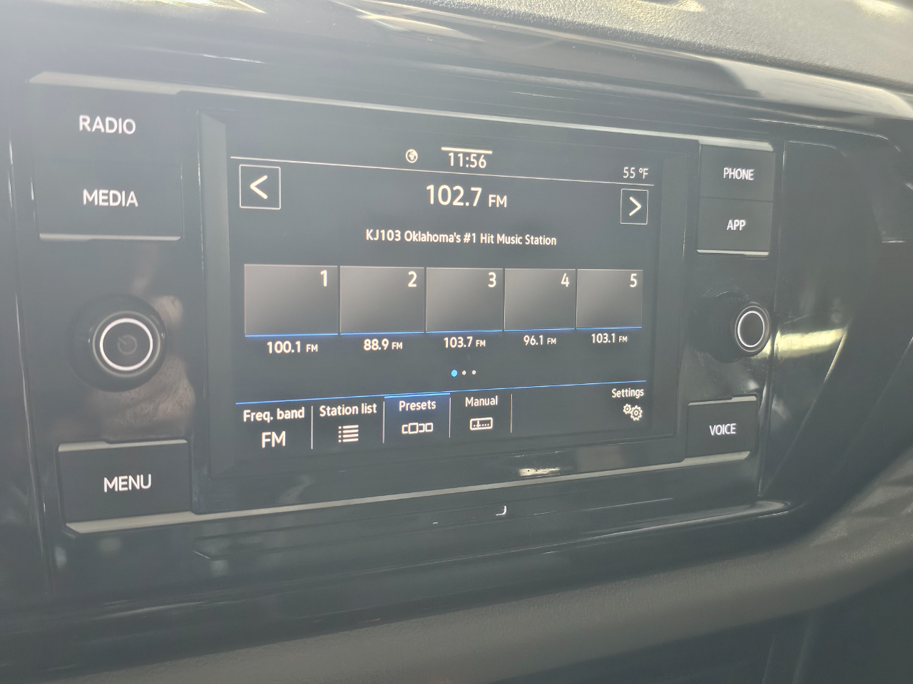 Volkswagen Taos S FWD 2022