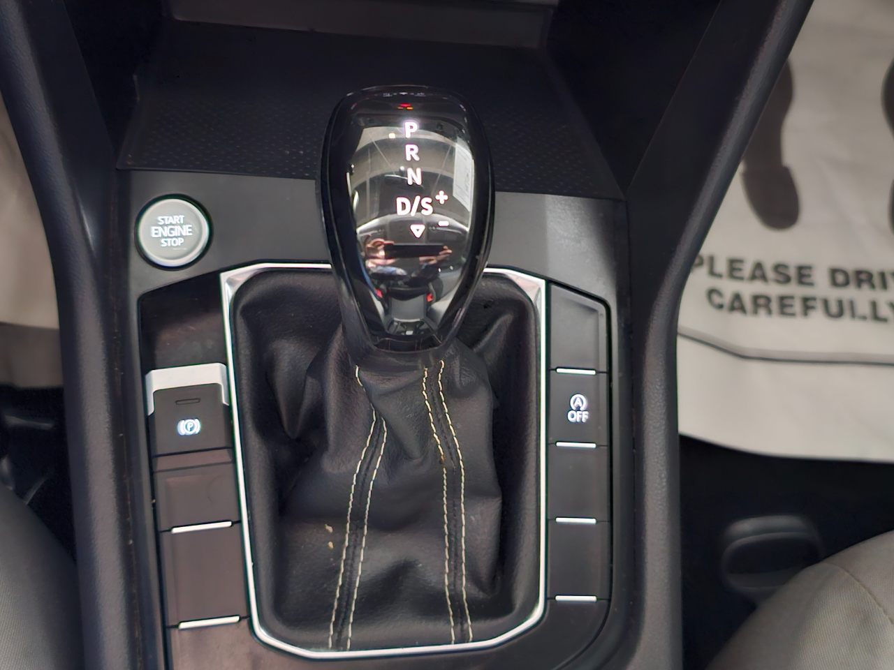 Volkswagen Taos S FWD 2022