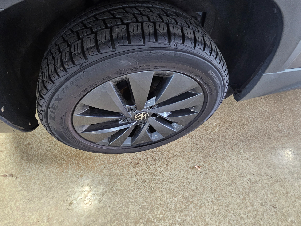 Volkswagen Taos S FWD 2022