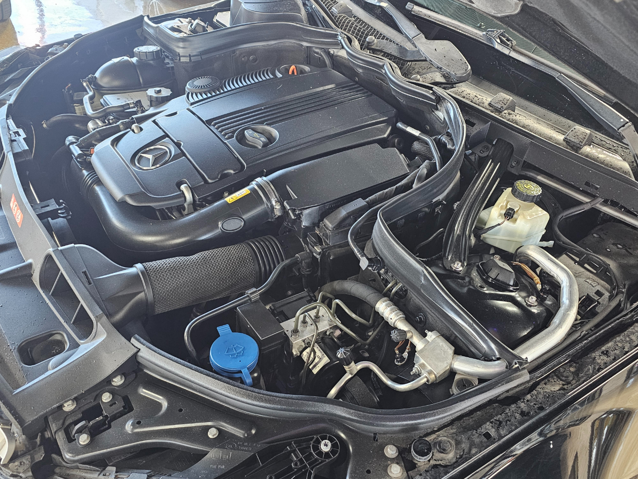 Mercedes-Benz C-Class 4dr Sdn C 250 Sport RWD 2012