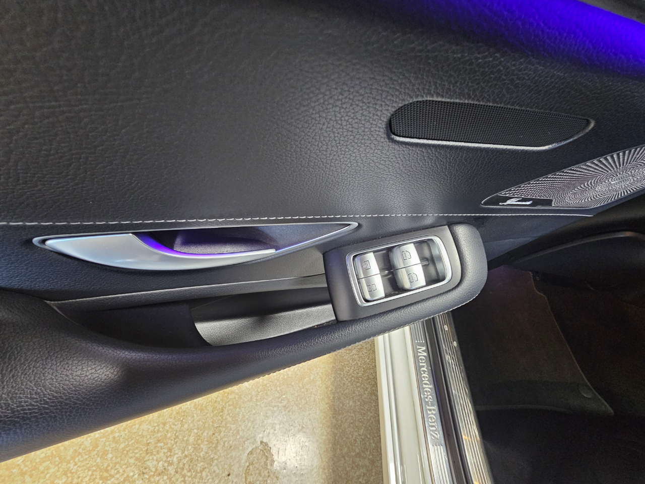 Mercedes-Benz S-Class 4dr Sdn S 550 4MATIC 2015