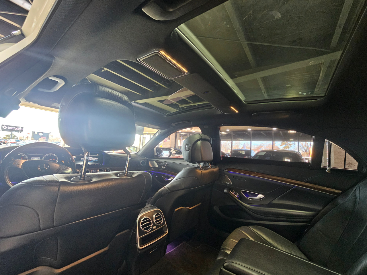 Mercedes-Benz S-Class 4dr Sdn S 550 4MATIC 2015