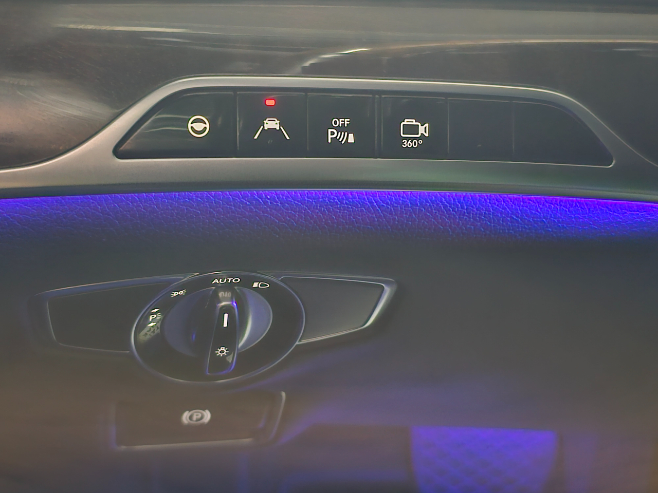 Mercedes-Benz S-Class 4dr Sdn S 550 4MATIC 2015