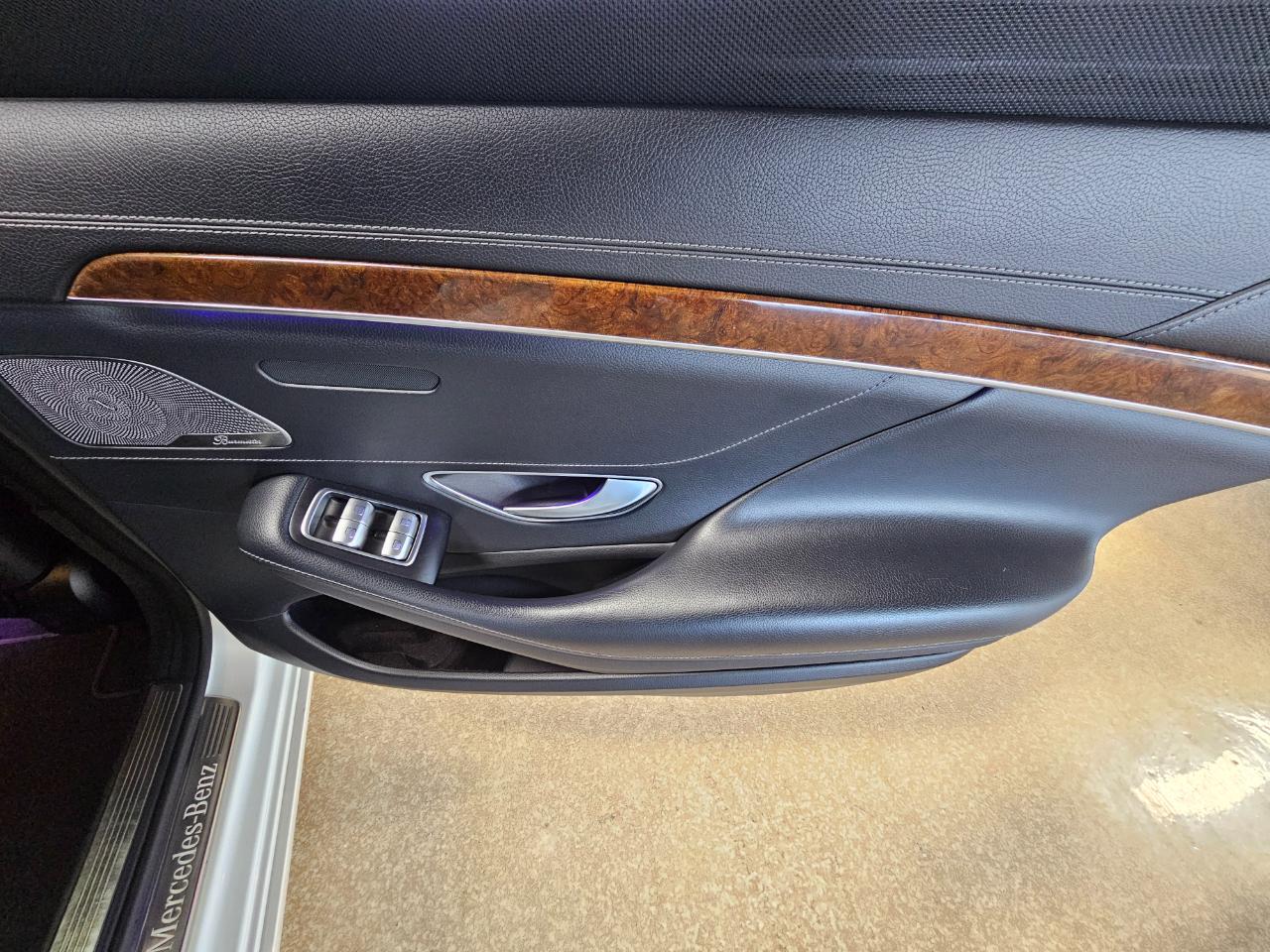 Mercedes-Benz S-Class 4dr Sdn S 550 4MATIC 2015