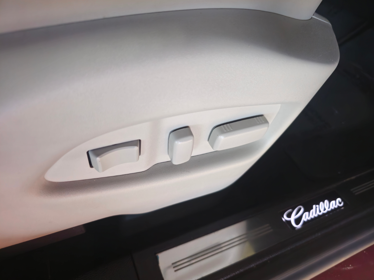 Cadillac SRX FWD 4dr Performance Collection 2015