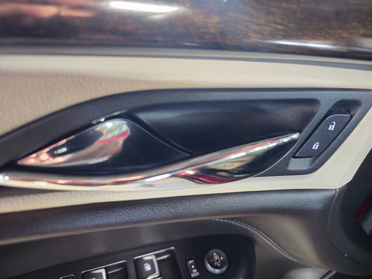 Cadillac SRX FWD 4dr Performance Collection 2015