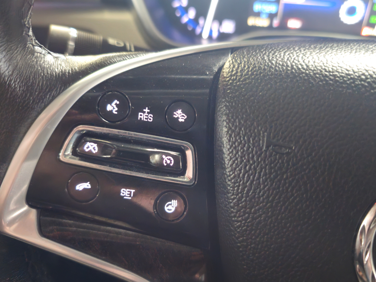 Cadillac SRX FWD 4dr Performance Collection 2015