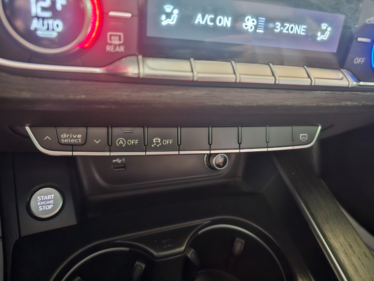 Audi A4 Titanium Premium 40 TFSI 2019