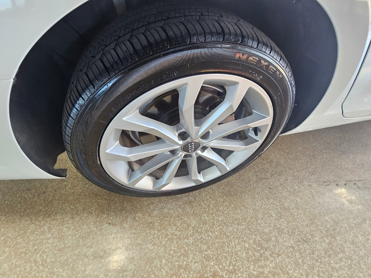 Audi A4 Titanium Premium 40 TFSI 2019